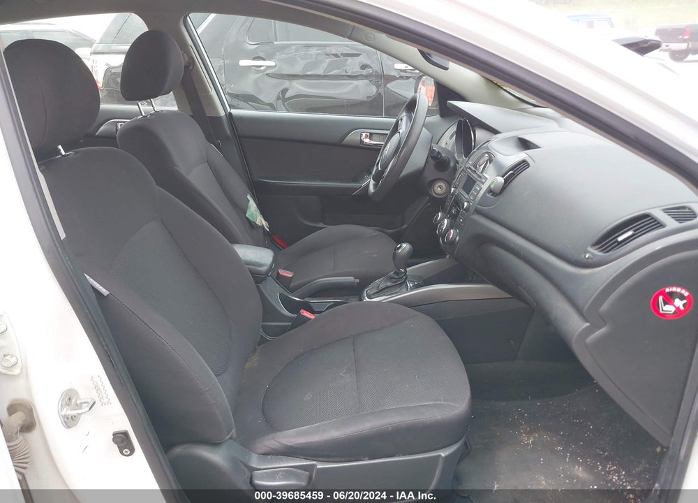 2013 KIA FORTE EX VIN: KNAFU4A24D5645973