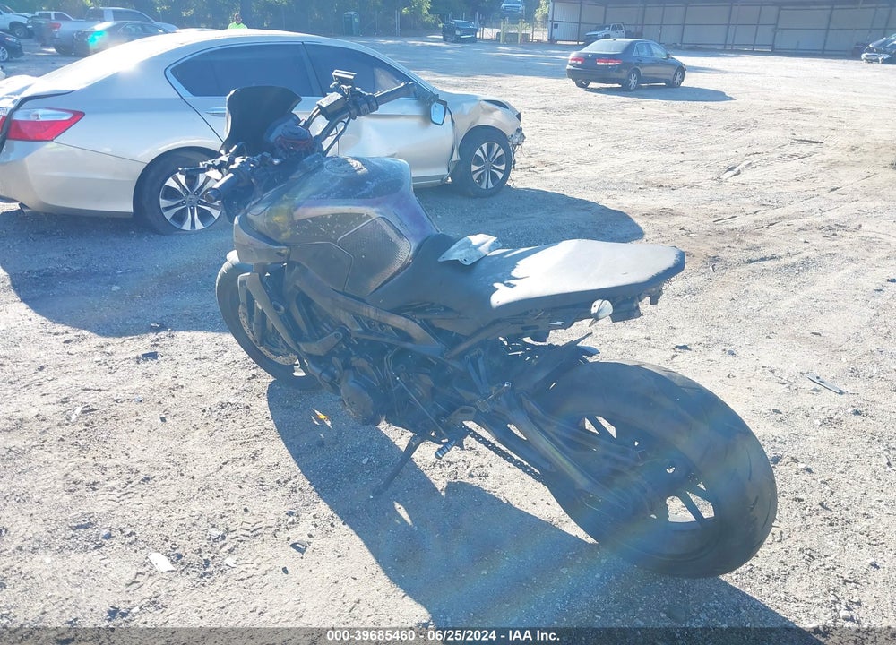 2019 YAMAHA MT09 VIN: JYARN53E5KA005362