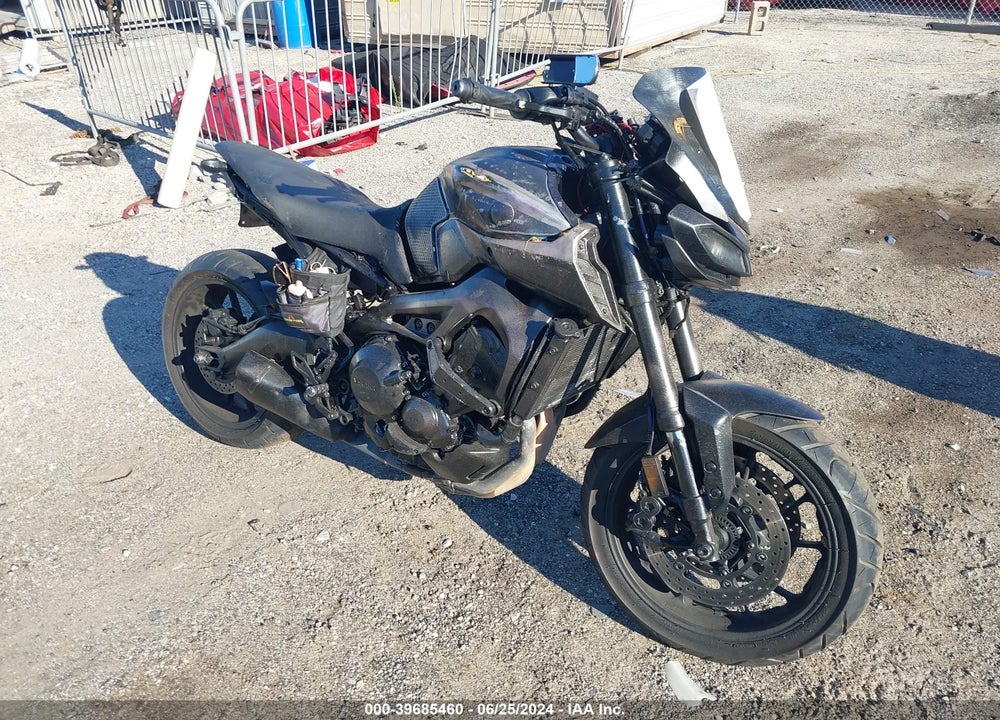 2019 YAMAHA MT09 VIN: JYARN53E5KA005362