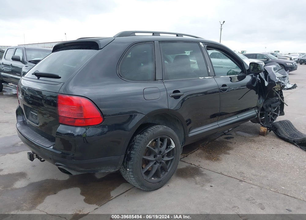 2005 PORSCHE CAYENNE S VIN: WP1AB29P15LA62957