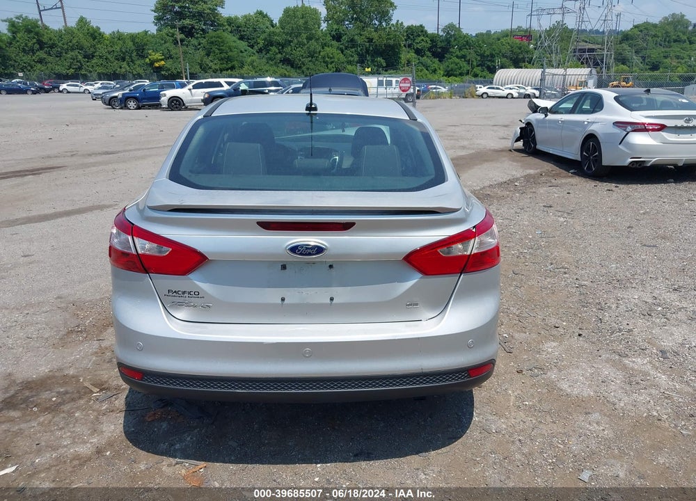2014 FORD FOCUS SE VIN: 1FADP3F25EL424048