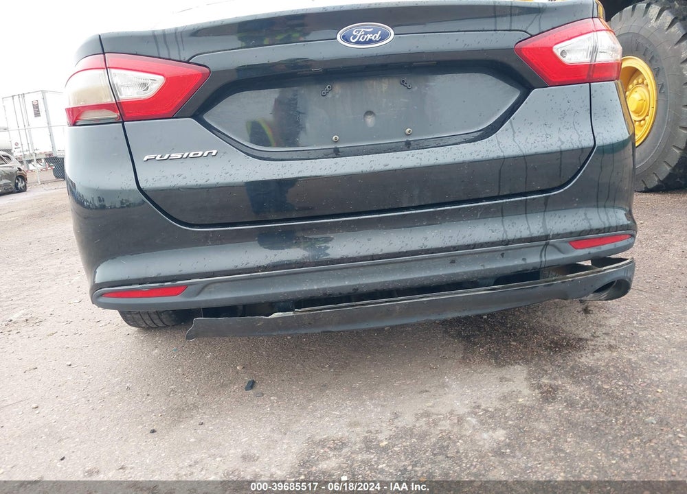2013 FORD FUSION S VIN: 3FA6P0G71DR192405