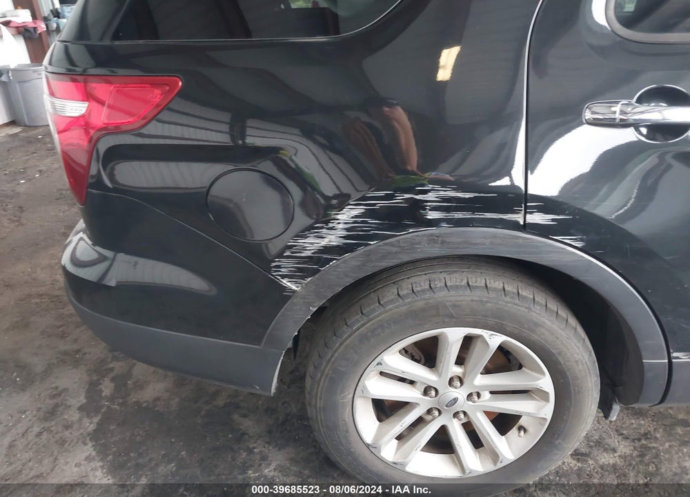 2014 FORD EXPLORER VIN: 1FM5K7D82EGA85670
