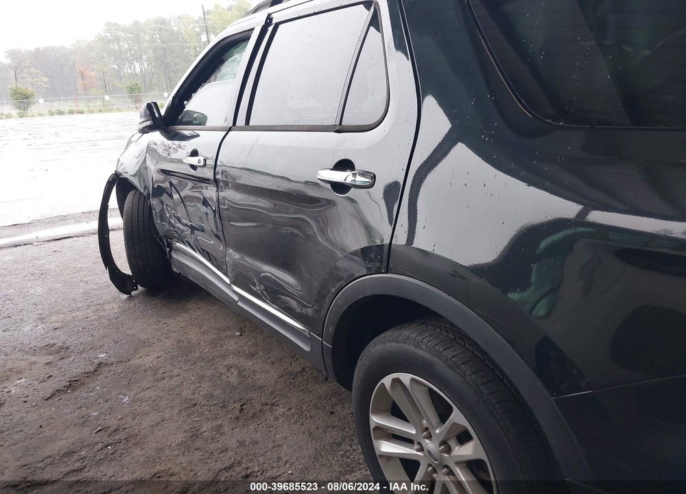 2014 FORD EXPLORER VIN: 1FM5K7D82EGA85670