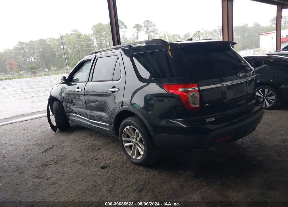 2014 FORD EXPLORER VIN: 1FM5K7D82EGA85670