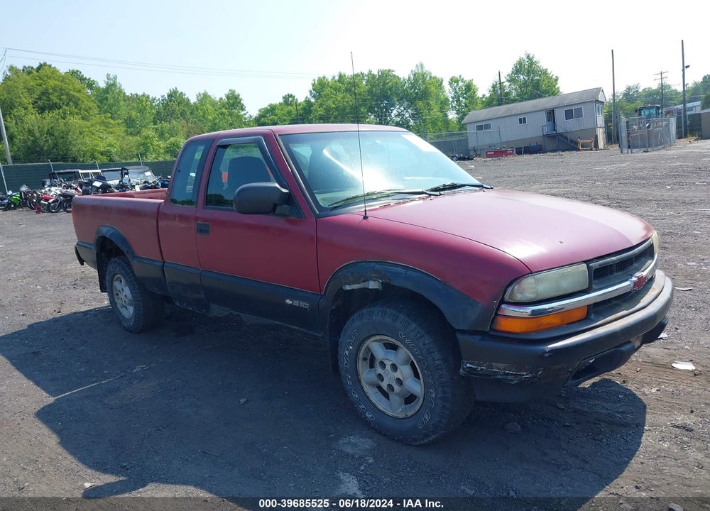2003 CHEVROLET S-10 LS VIN: 1GCDT19X938191941