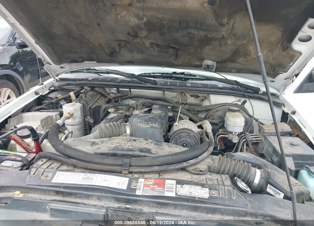 2001 CHEVROLET S-10 VIN: 1GCCS145318216172