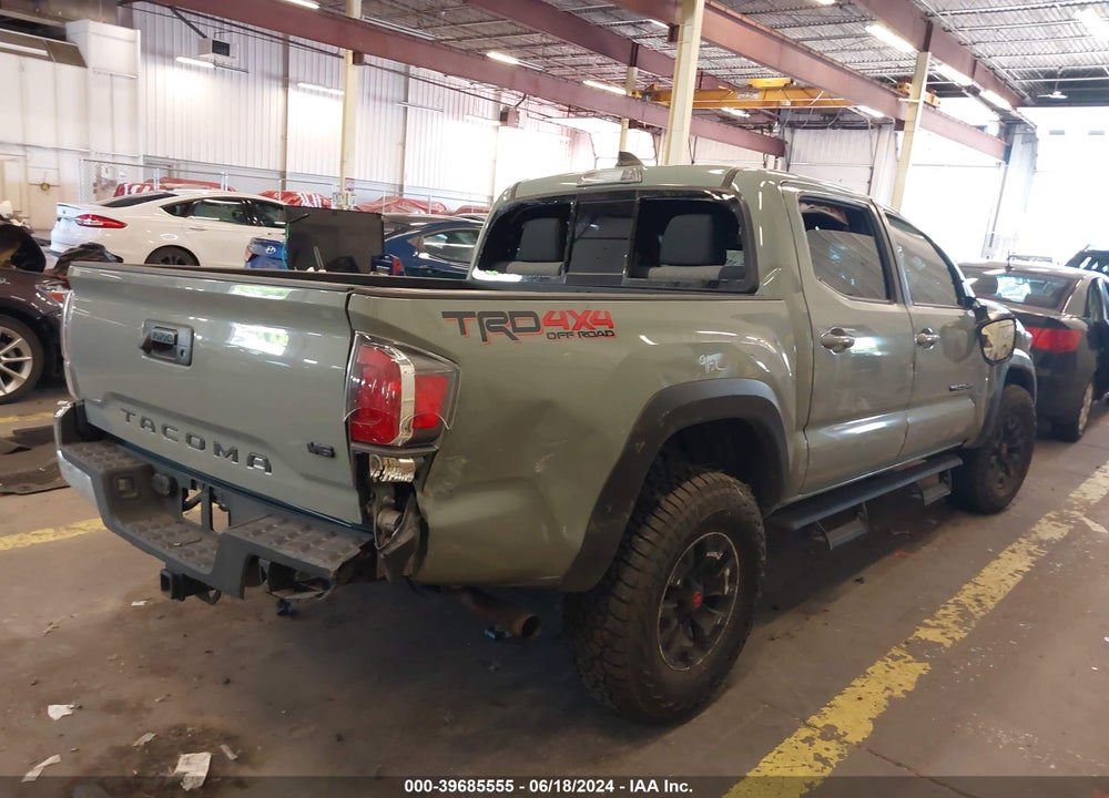 2022 TOYOTA TACOMA TRD OFF ROAD VIN: 3TMCZ5AN7NM504320