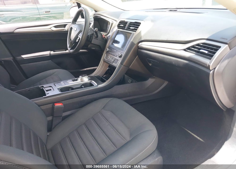 2019 FORD FUSION VIN: 3FA6P0HD0KR143486