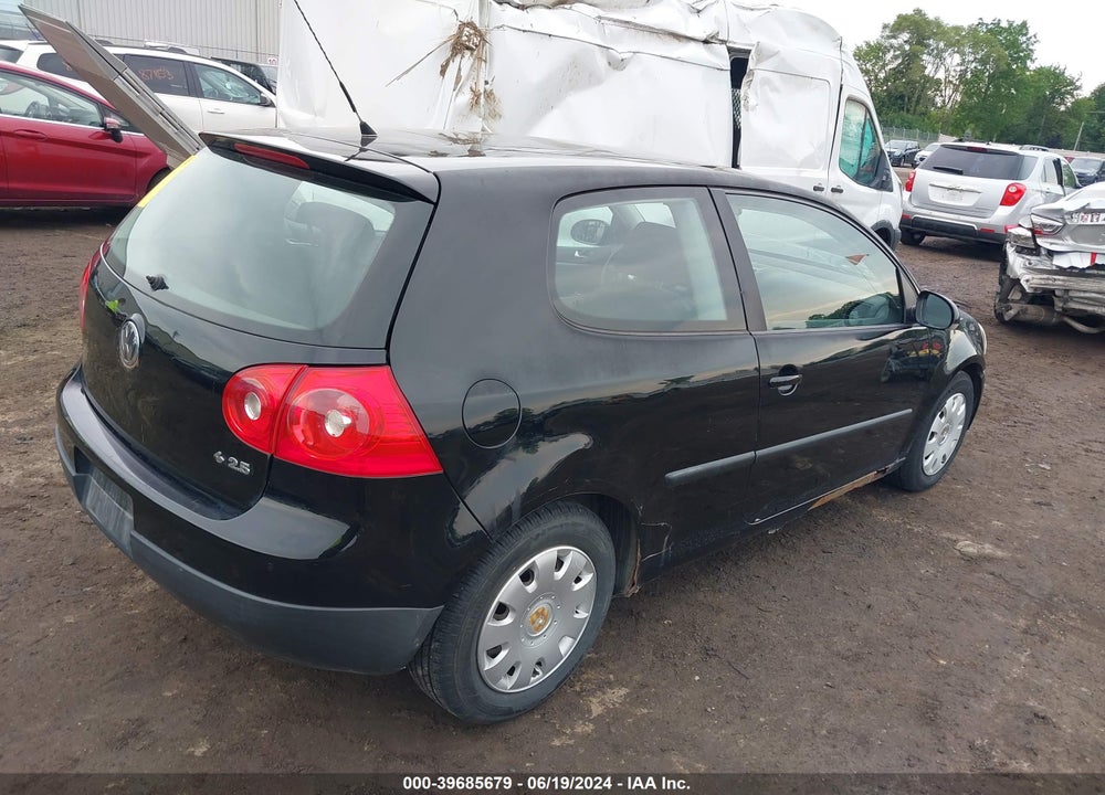 2007 VOLKSWAGEN RABBIT 2-DOOR VIN: WVWBR71KX7W058194