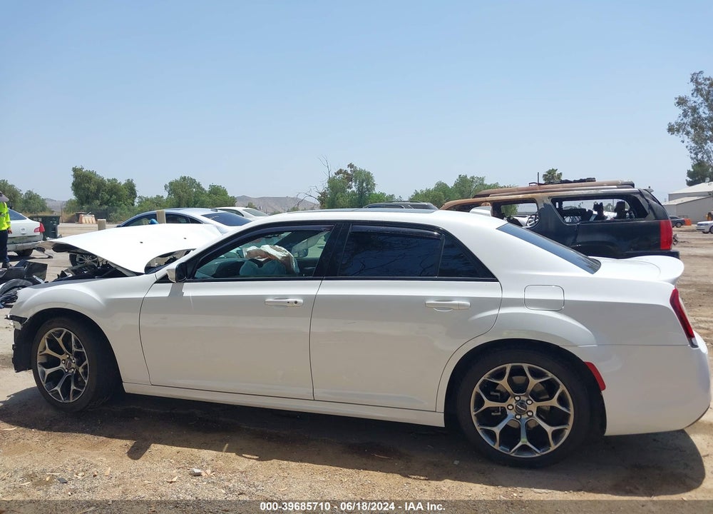 2018 CHRYSLER 300 300S VIN: 2C3CCABG7JH240085