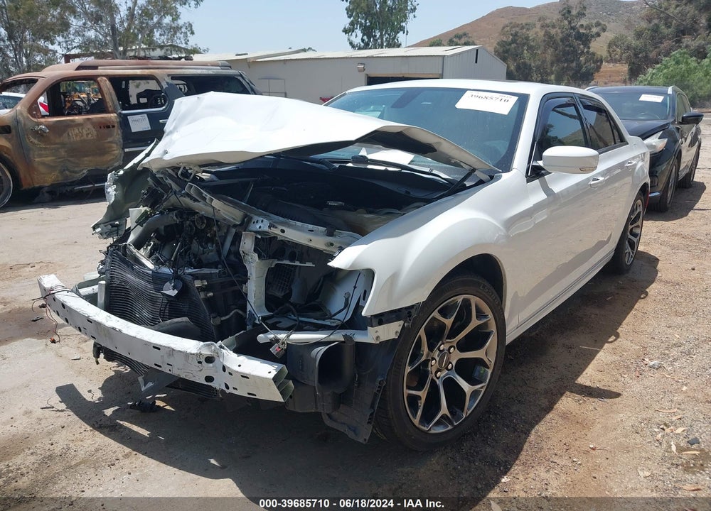 2018 CHRYSLER 300 300S VIN: 2C3CCABG7JH240085