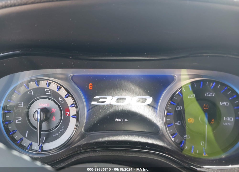 2018 CHRYSLER 300 300S VIN: 2C3CCABG7JH240085