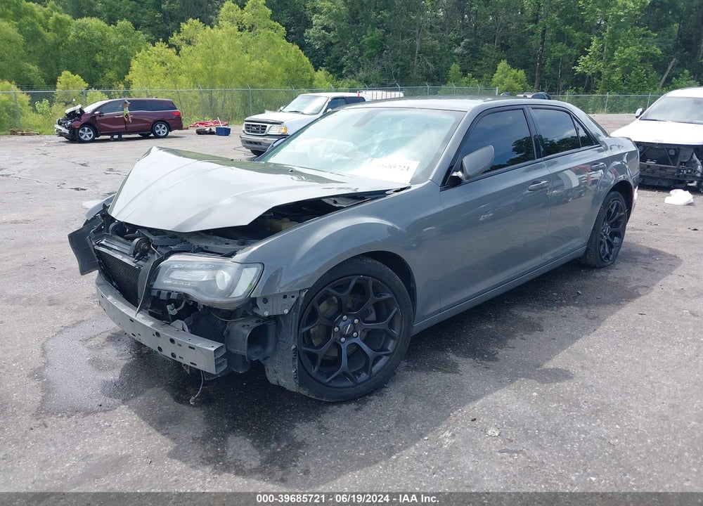 2019 CHRYSLER 300 300S VIN: 2C3CCABG1KH516570