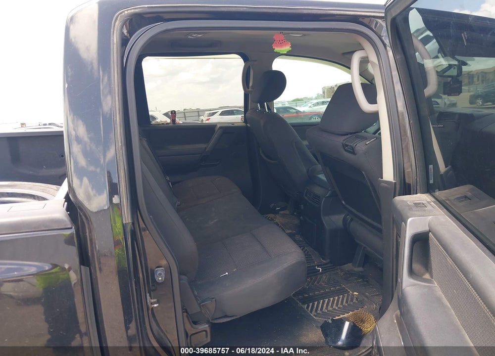 2013 NISSAN TITAN SV VIN: 1N6BA0EC9DN313868