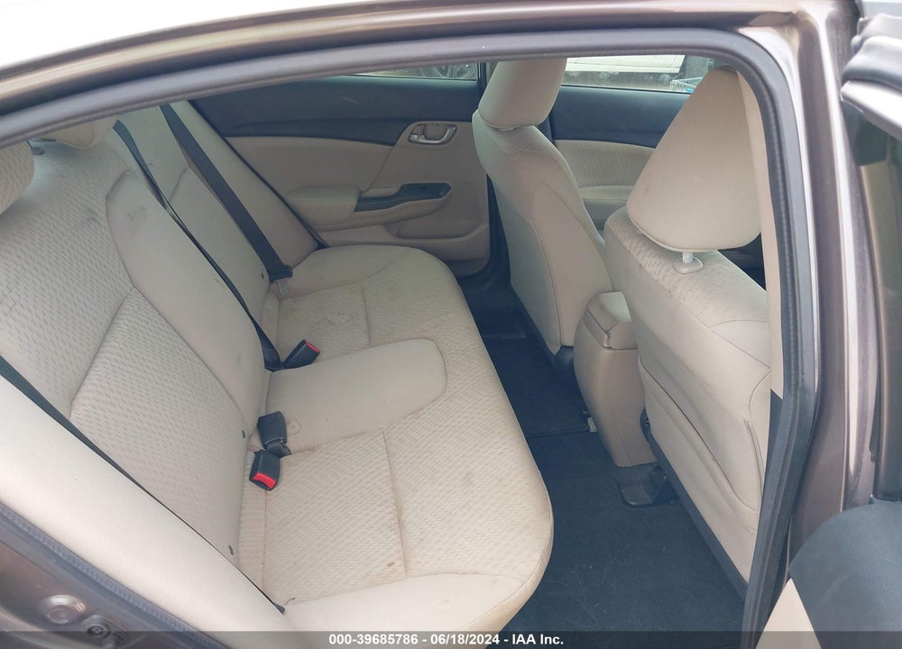 2014 HONDA CIVIC LX VIN: 19XFB2F57EE024829