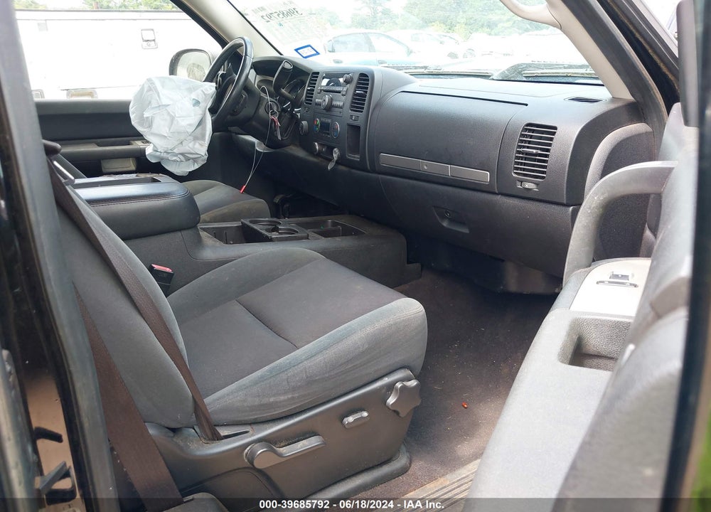 2009 CHEVROLET SILVERADO 1500 LT VIN: 1GCEK29JX9Z188168