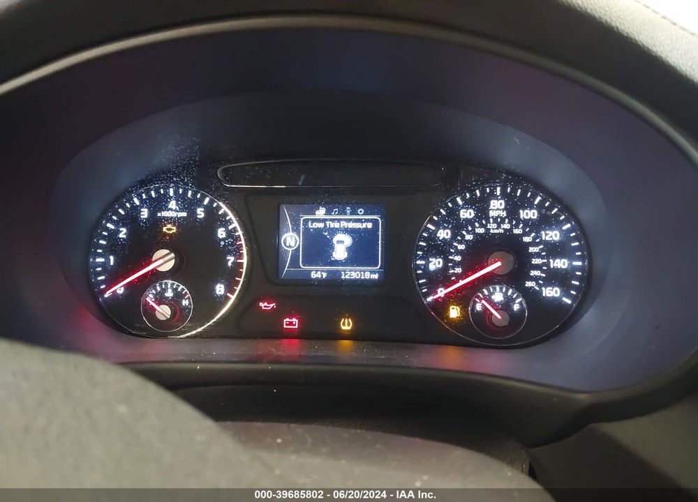 2017 KIA SORENTO 2.4L LX VIN: 5XYPGDA39HG213416