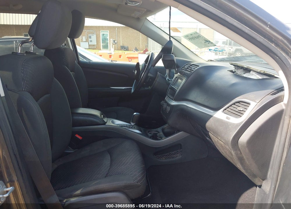 2018 DODGE JOURNEY SE VIN: 3C4PDCABXJT507867