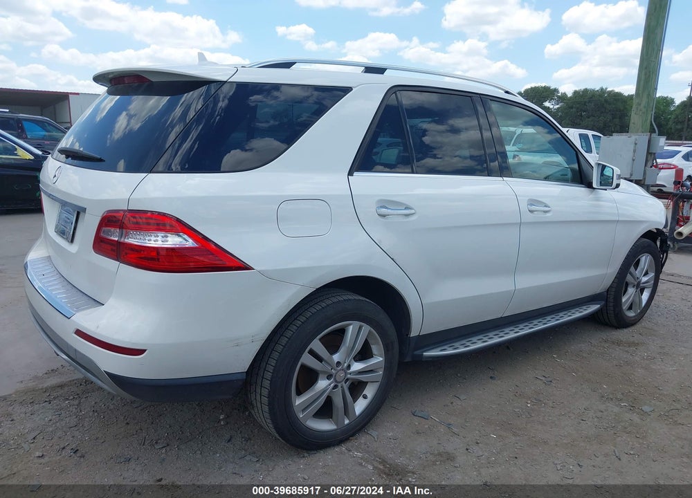 2014 MERCEDES-BENZ ML 350 VIN: 4JGDA5JB2EA380371