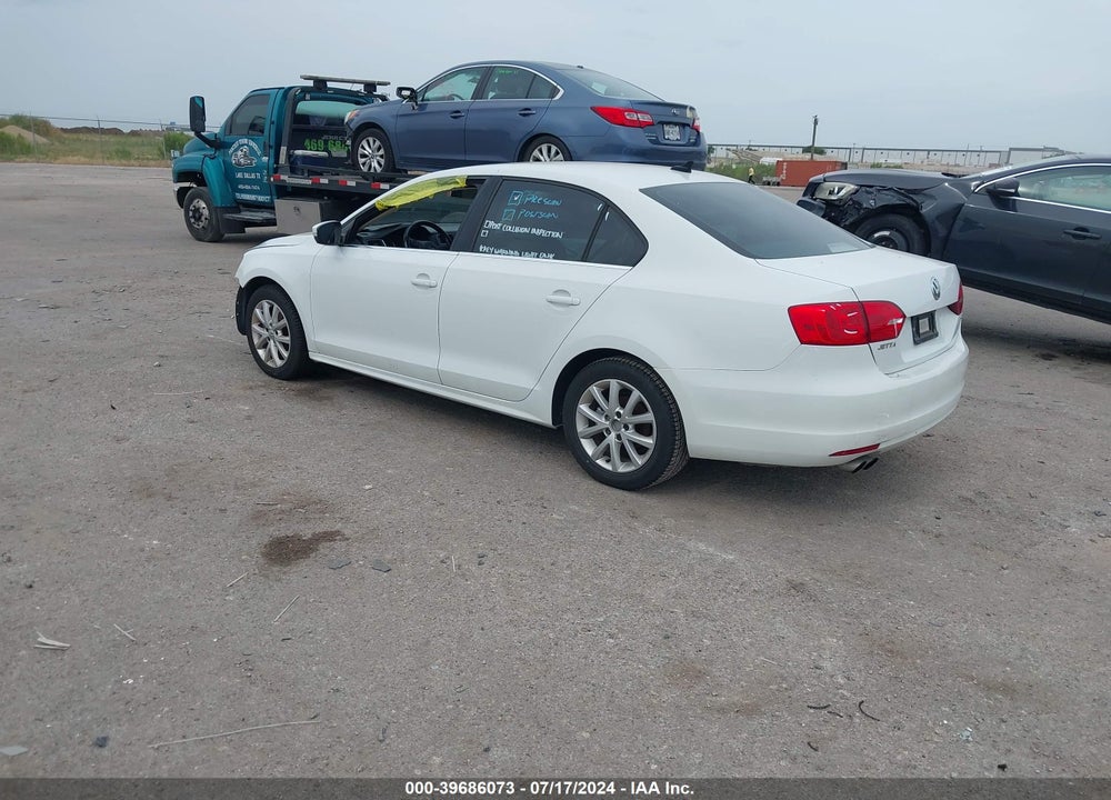 2014 VOLKSWAGEN JETTA 1.8T SE VIN: 3VWD07AJ9EM438339