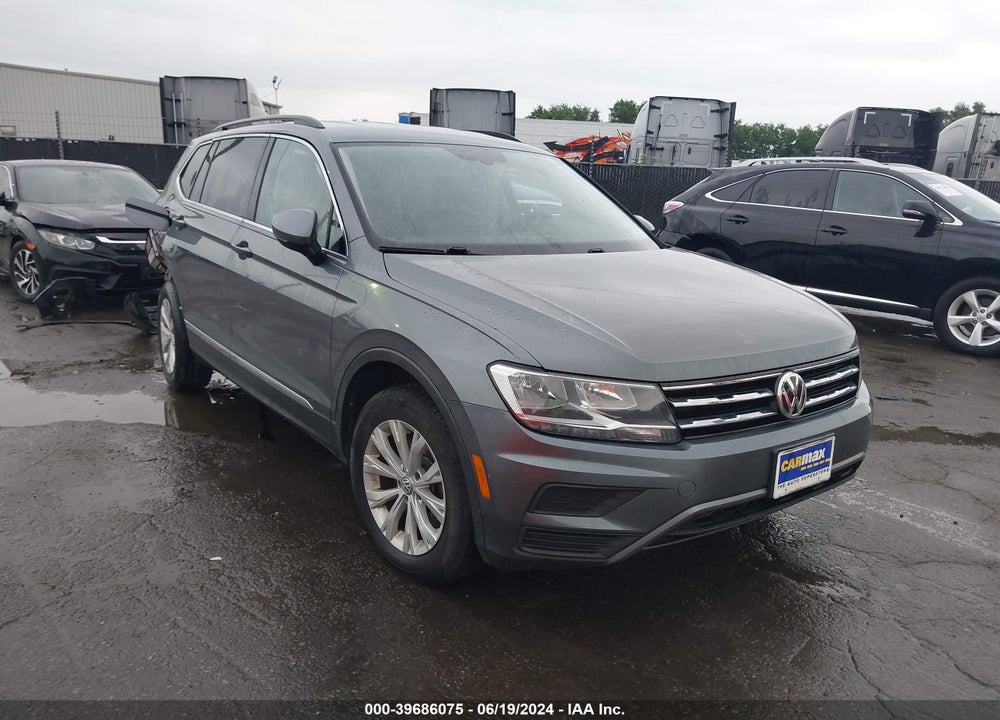 2018 VOLKSWAGEN TIGUAN 2.0T SE/2.0T SEL VIN: 3VV3B7AX6JM088449