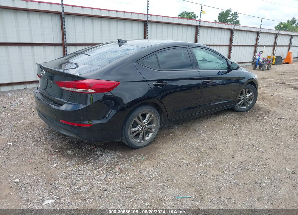 2017 HYUNDAI ELANTRA SE VIN: 5NPD84LF2HH159859