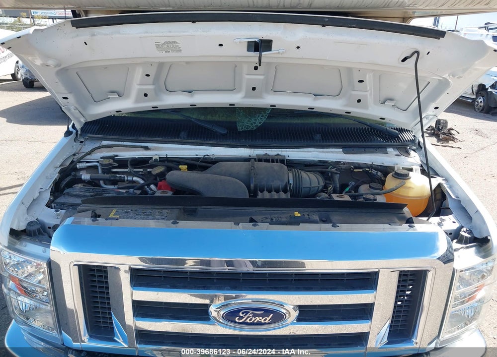2016 THOR CHATEAU VIN: 1FDXE4FS2FDA23583