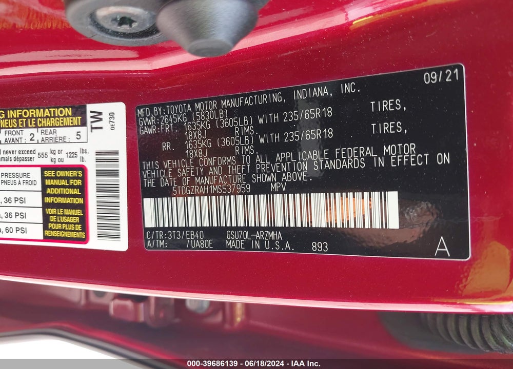 2021 TOYOTA HIGHLANDER XLE VIN: 5TDGZRAH1MS537959