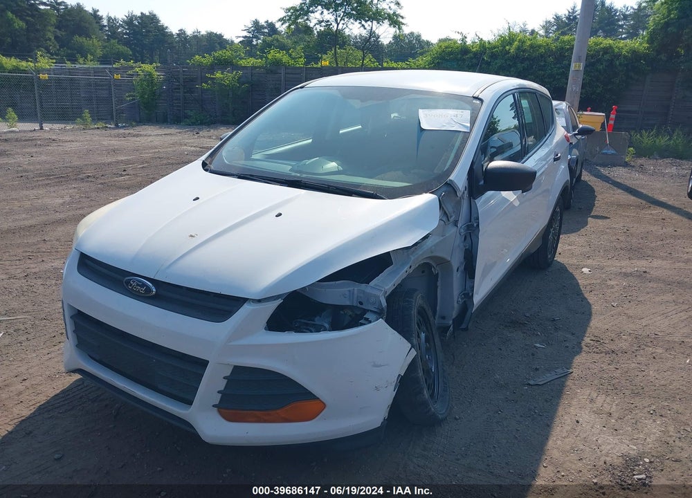2014 FORD ESCAPE S VIN: 1FMCU0F7XEUB93811