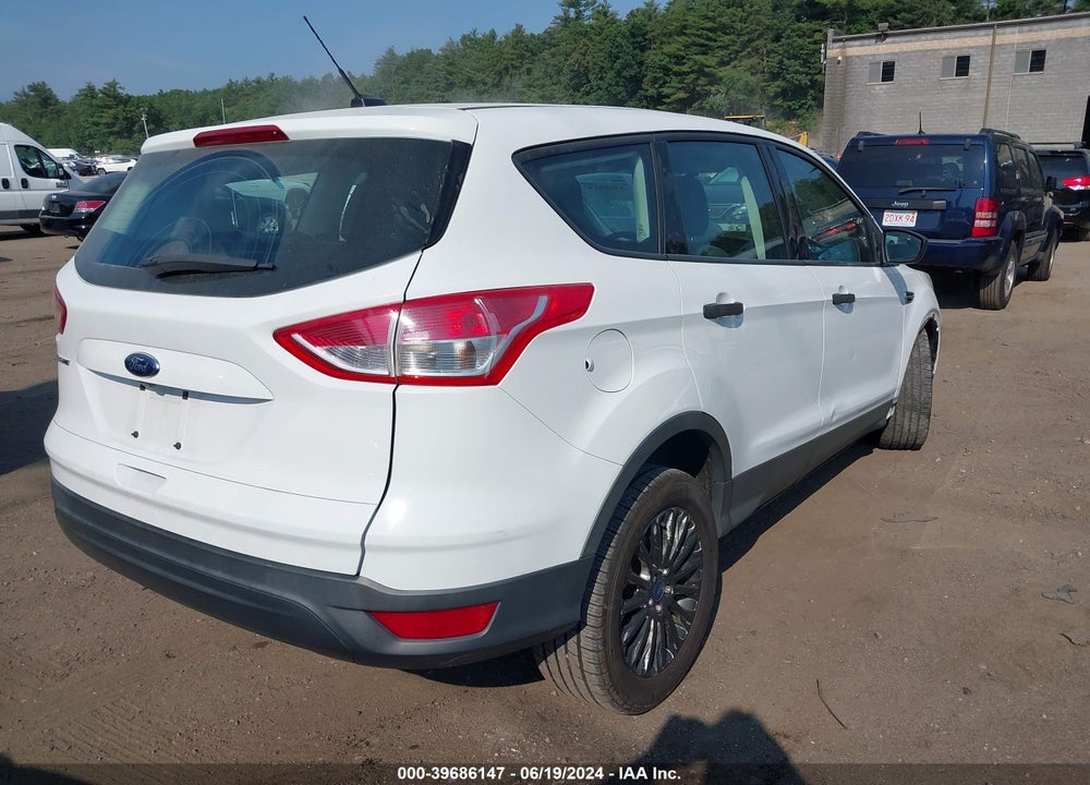 2014 FORD ESCAPE S VIN: 1FMCU0F7XEUB93811