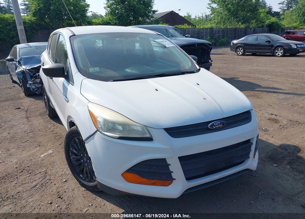 2014 FORD ESCAPE S VIN: 1FMCU0F7XEUB93811