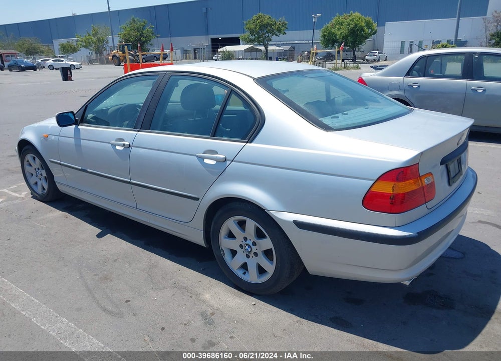 2003 BMW 325I VIN: WBAAZ33493PH34397