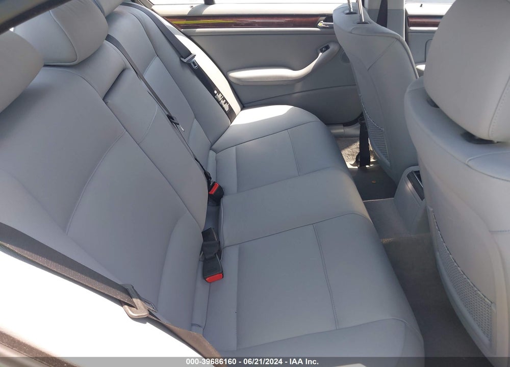 2003 BMW 325I VIN: WBAAZ33493PH34397