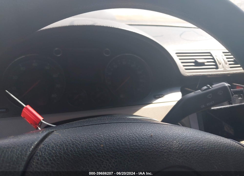2006 VOLKSWAGEN PASSAT 2.0T VIN: WVWAK73C46E054880