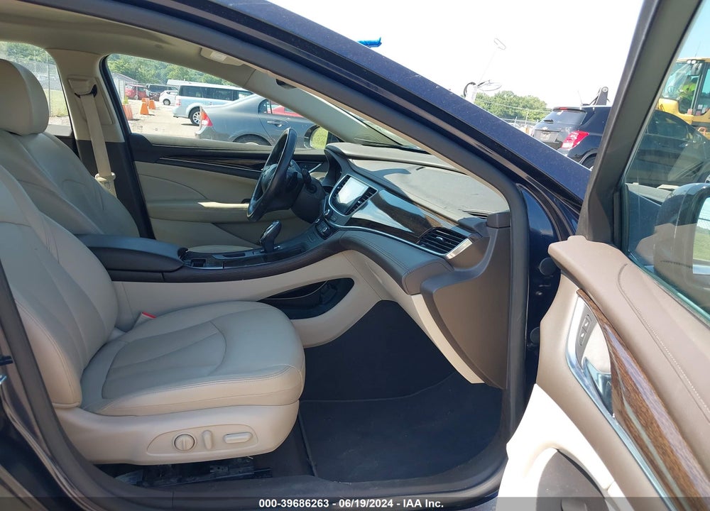 2017 BUICK LACROSSE ESSENCE VIN: 1G4ZP5SS4HU110046