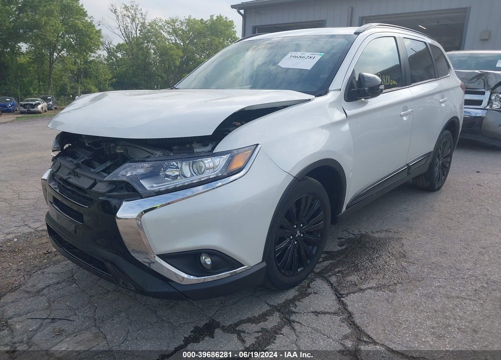 2020 MITSUBISHI OUTLANDER LE 2.4 VIN: JA4AD3A31LZ017483