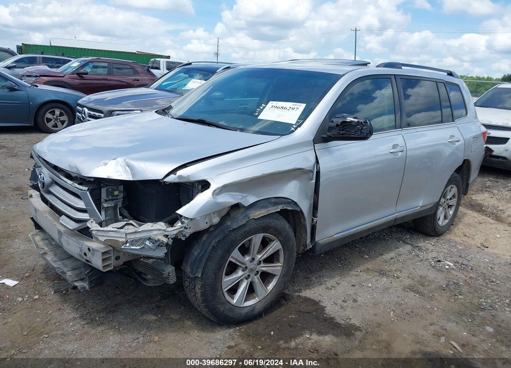 2013 TOYOTA HIGHLANDER SE V6 VIN: 5TDBK3EH2DS273401
