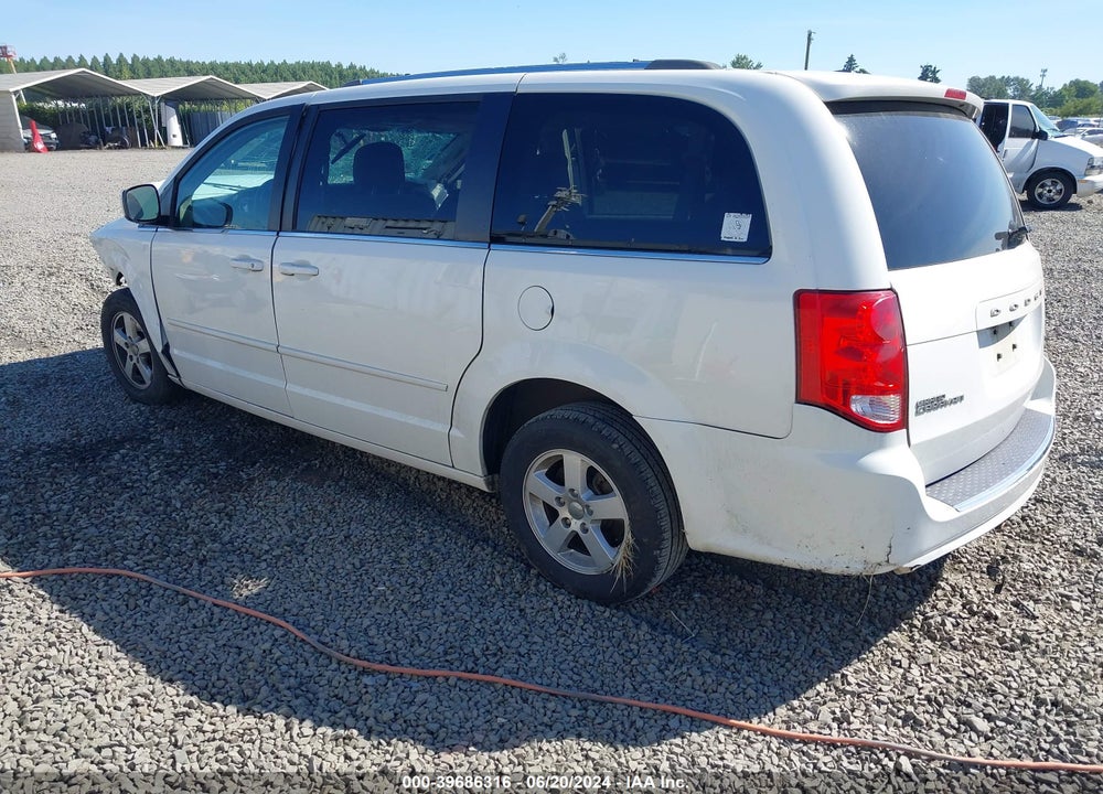 2011 DODGE GRAND CARAVAN CREW VIN: 2D4RN5DG2BR755448