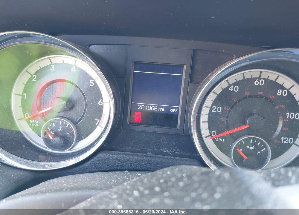 2011 DODGE GRAND CARAVAN CREW VIN: 2D4RN5DG2BR755448