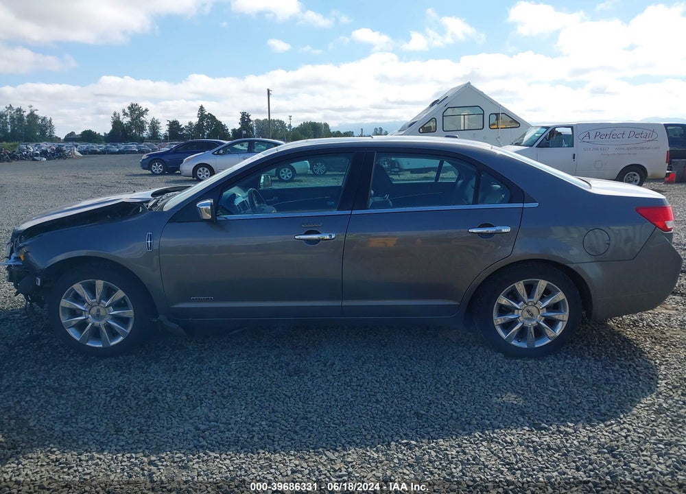 2011 LINCOLN MKZ HYBRID VIN: 3LNDL2L35BR763589