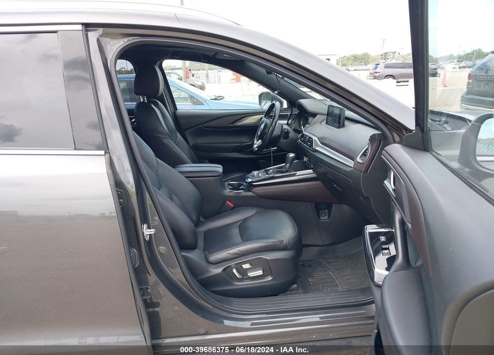 2018 MAZDA CX-9 GRAND TOURING VIN: JM3TCBDY1J0208851