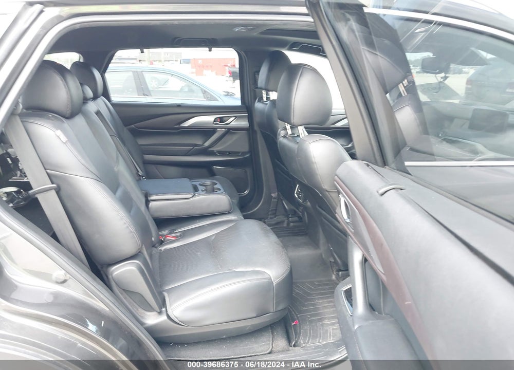 2018 MAZDA CX-9 GRAND TOURING VIN: JM3TCBDY1J0208851