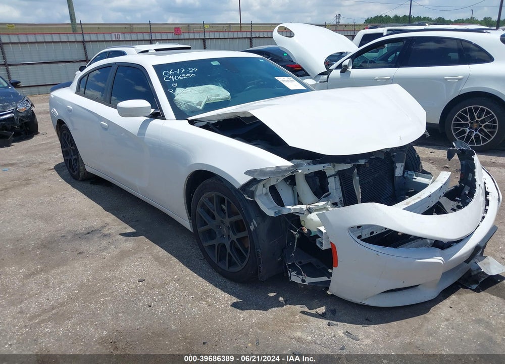 2015 DODGE CHARGER SXT VIN: 2C3CDXHG2FH824649