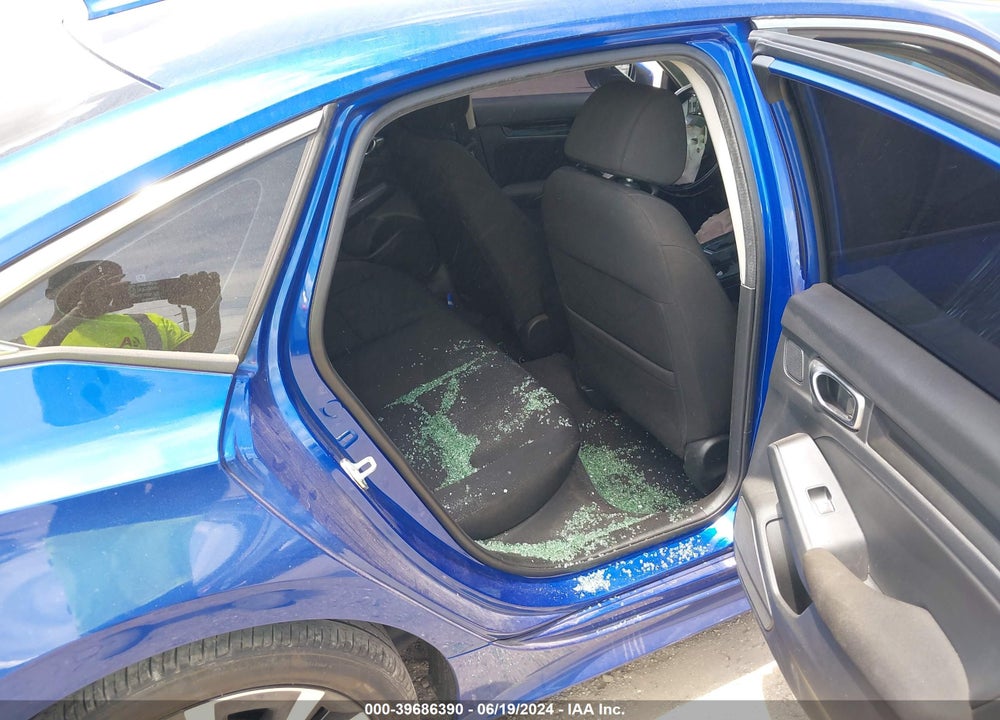 2022 HONDA CIVIC EX VIN: 2HGFE1F77NH314920