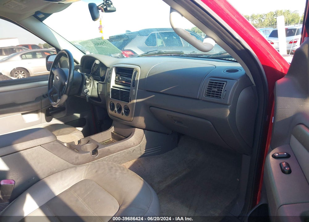 2004 FORD EXPLORER NBX/XLT VIN: 1FMZU73K94UA45823