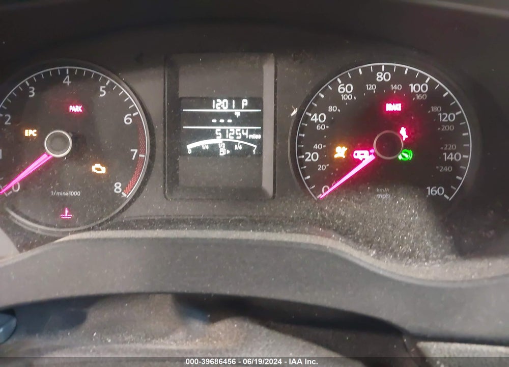2013 VOLKSWAGEN JETTA 2.0L S VIN: 3VW2K7AJ5DM382173