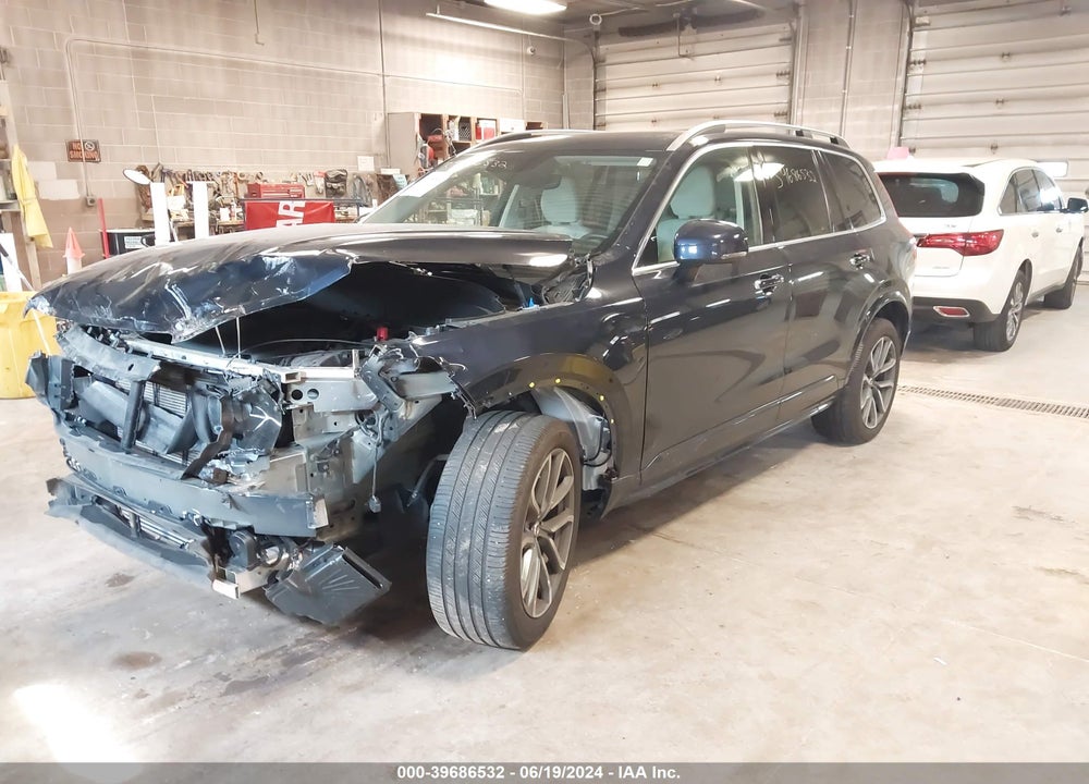 2019 VOLVO XC90 T5 MOMENTUM VIN: YV4102CK7K1426324