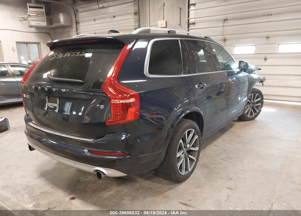 2019 VOLVO XC90 T5 MOMENTUM VIN: YV4102CK7K1426324