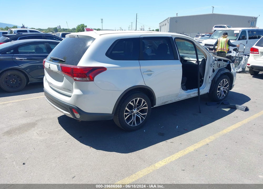 2017 MITSUBISHI OUTLANDER SE VIN: JA4AD3A3XHZ044348